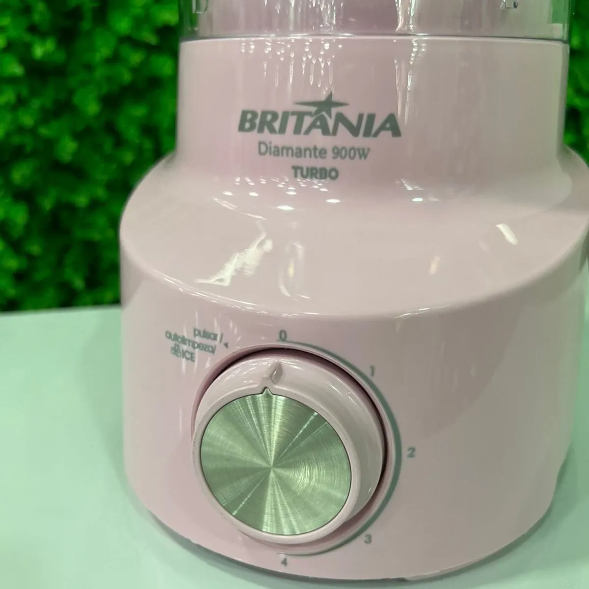 Liquidificador Britânia Diamante Turbo 800 Rosa 900w 220v