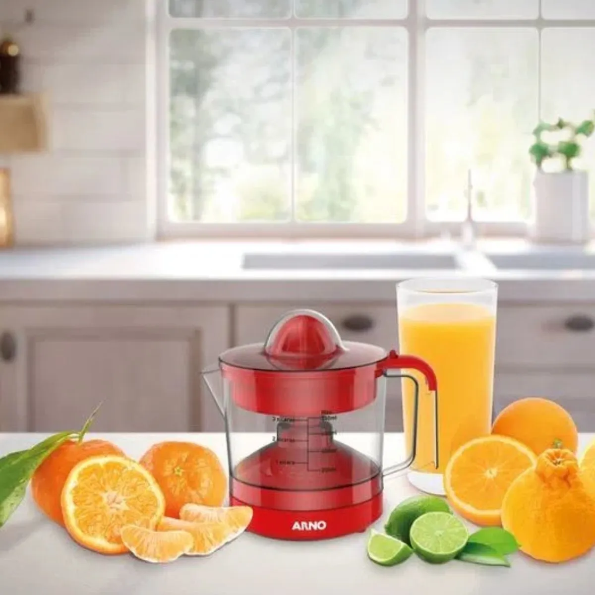 Espremedor de Frutas Arno Suco Express 40w 750ml Vermelho CP32 ZP2025B2 220V
