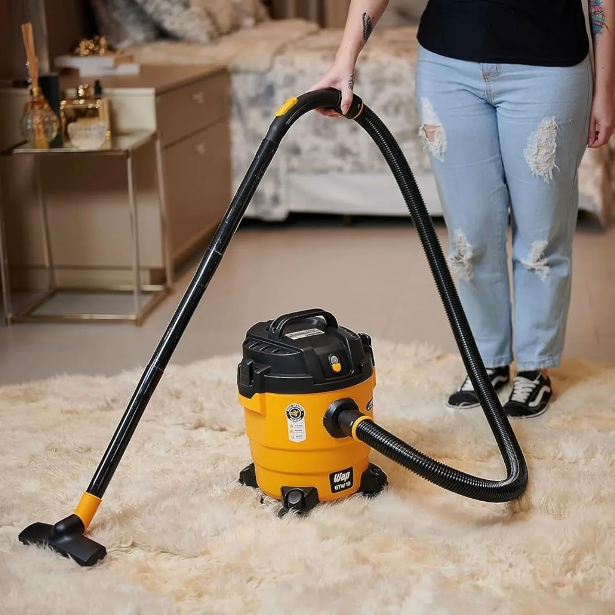 Aspirador de Pó e Água Wap GTW 10 220V 50/60HZ