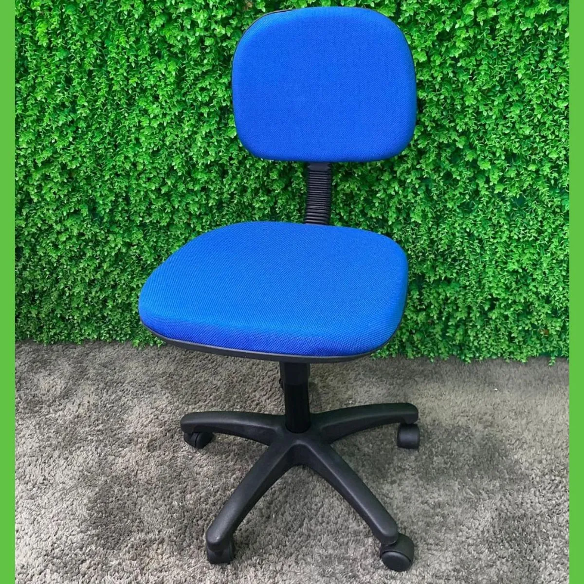 Cadeira Secretária Giratória Sem Braço Azul