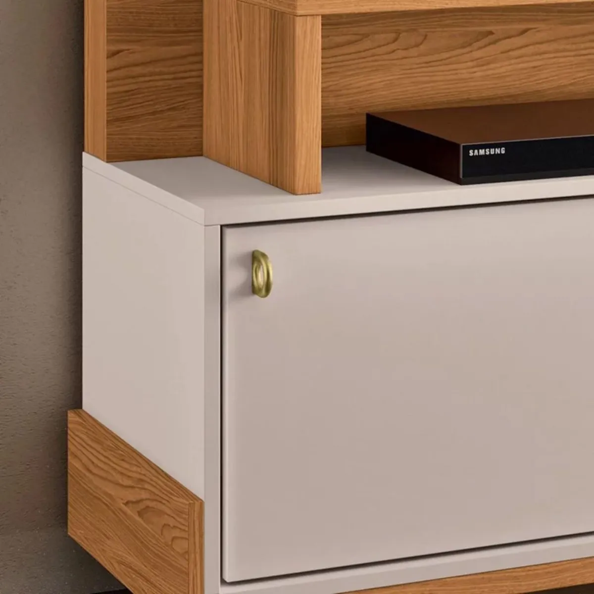 Estante Home Theater Bold 1.8 para TV até 65 Cinamomo/Off White - HB Móveis