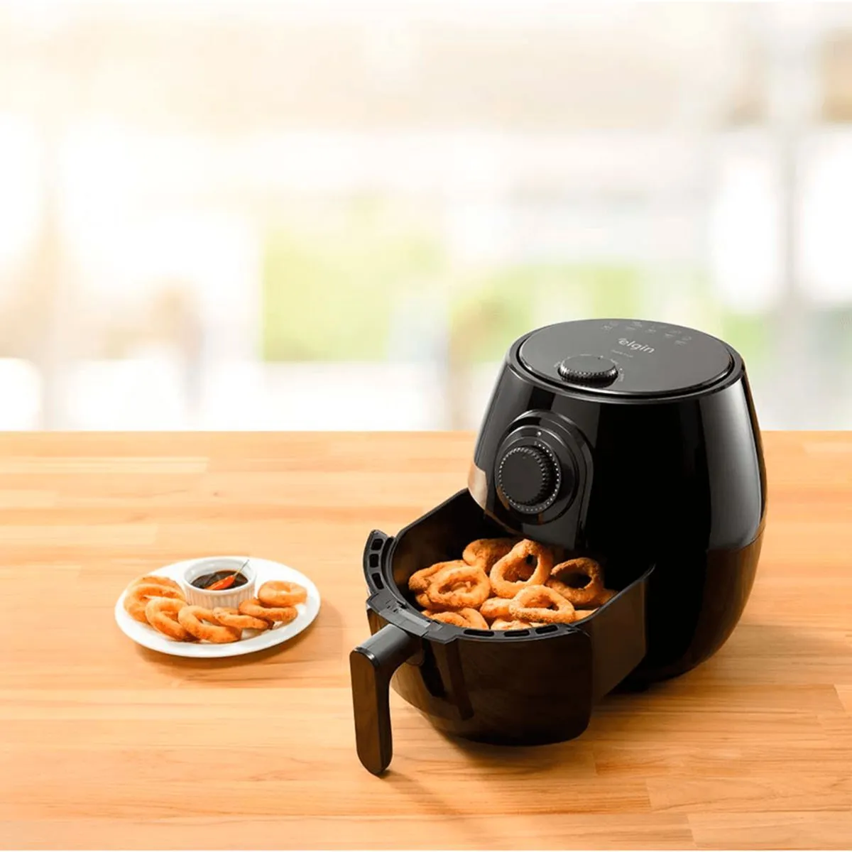 Fritadeira Elétrica Air Fryer Quick Elgin 4 Litros Preta Com Cesta Removível 220V